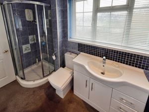 BATHROOM - click for photo gallery